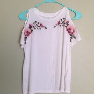 American Eagle Rose Design off the shoulder